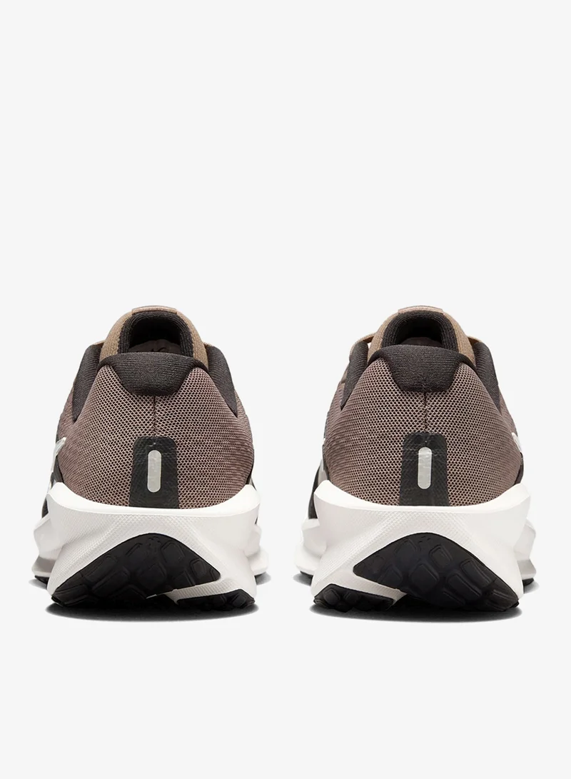 نايكي داون شيفت 13